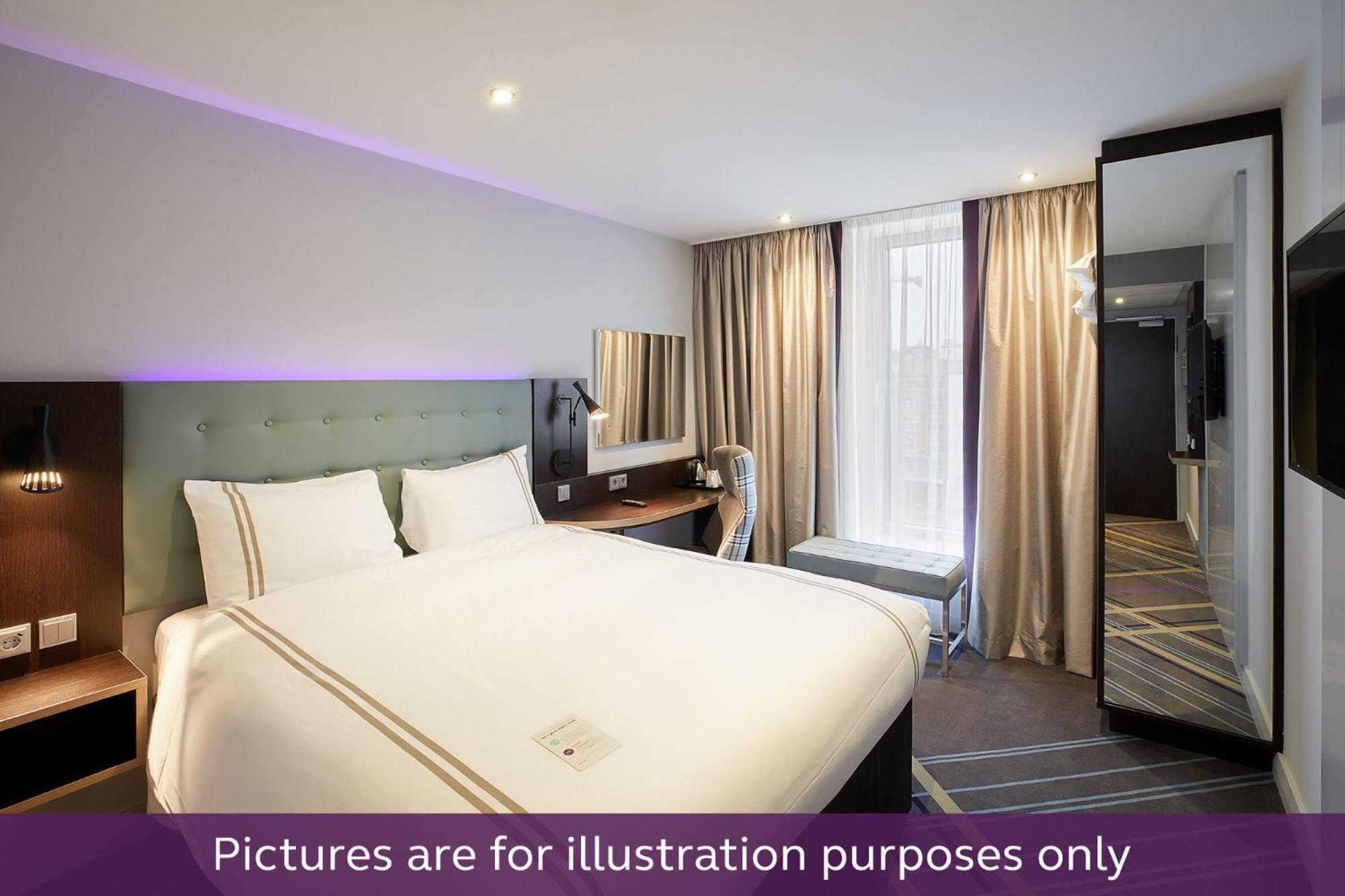 Premier Inn Luebeck City Centre Exterior foto