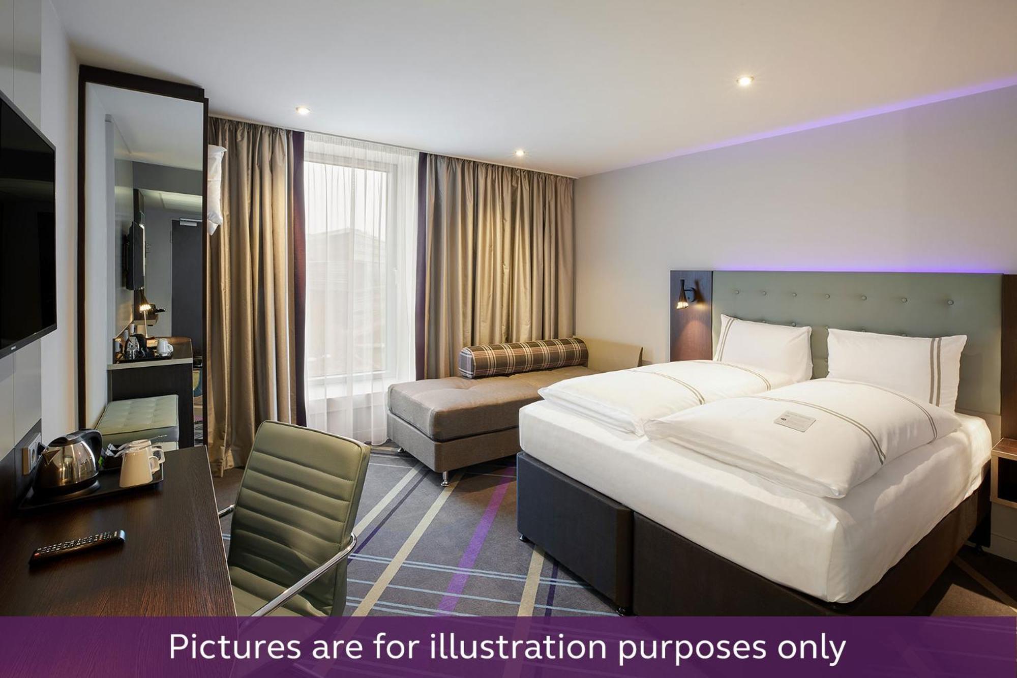Premier Inn Luebeck City Centre Exterior foto